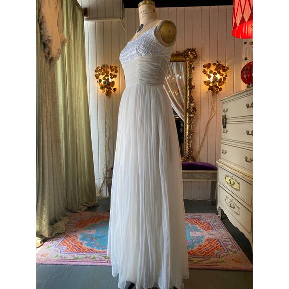 vintage 1960s white sequin and chiffon gown xs iridescent prom wedding formal 60 - Picture 7 of 12